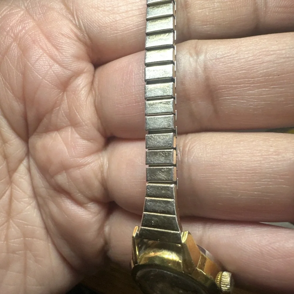 Works Vtg Wyler Incaflex Watch Women 21mm Gold Swiss Stretch Band Manual Wind 7